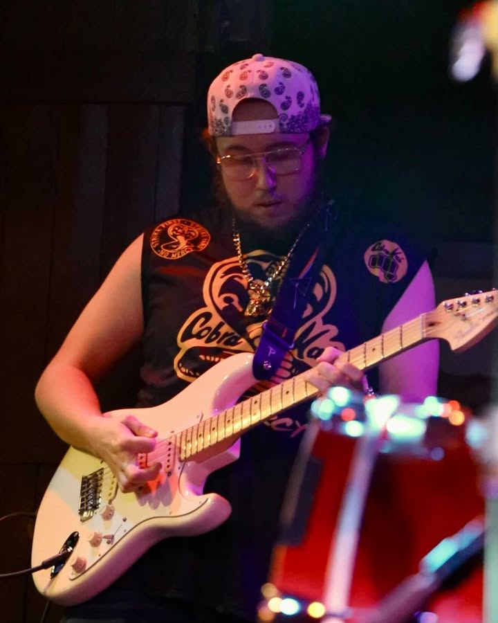 Saturday Afternoon Jam with Torrin Staples