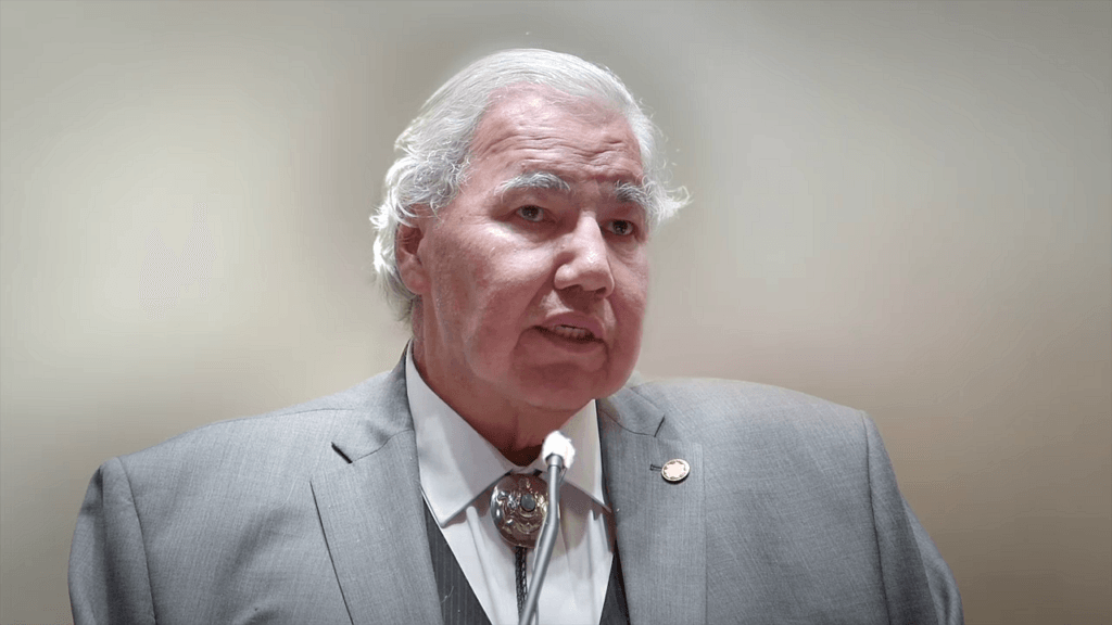 Discovery Cinema: Honour to Senator Murray Sinclair